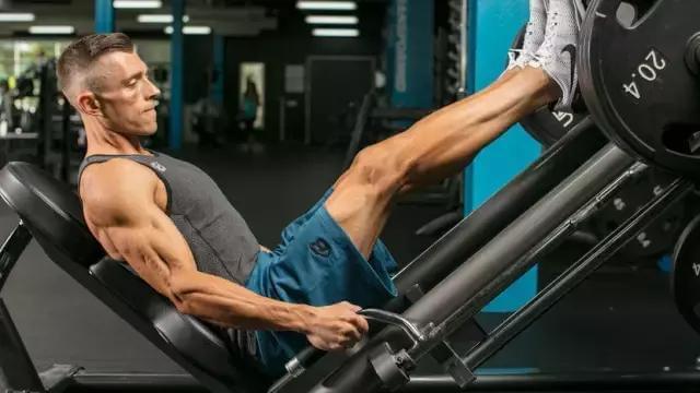 Peralatan apa yang boleh digunakan untuk melatih otot kaki? Apakah latihan latihan otot kaki terbaik?