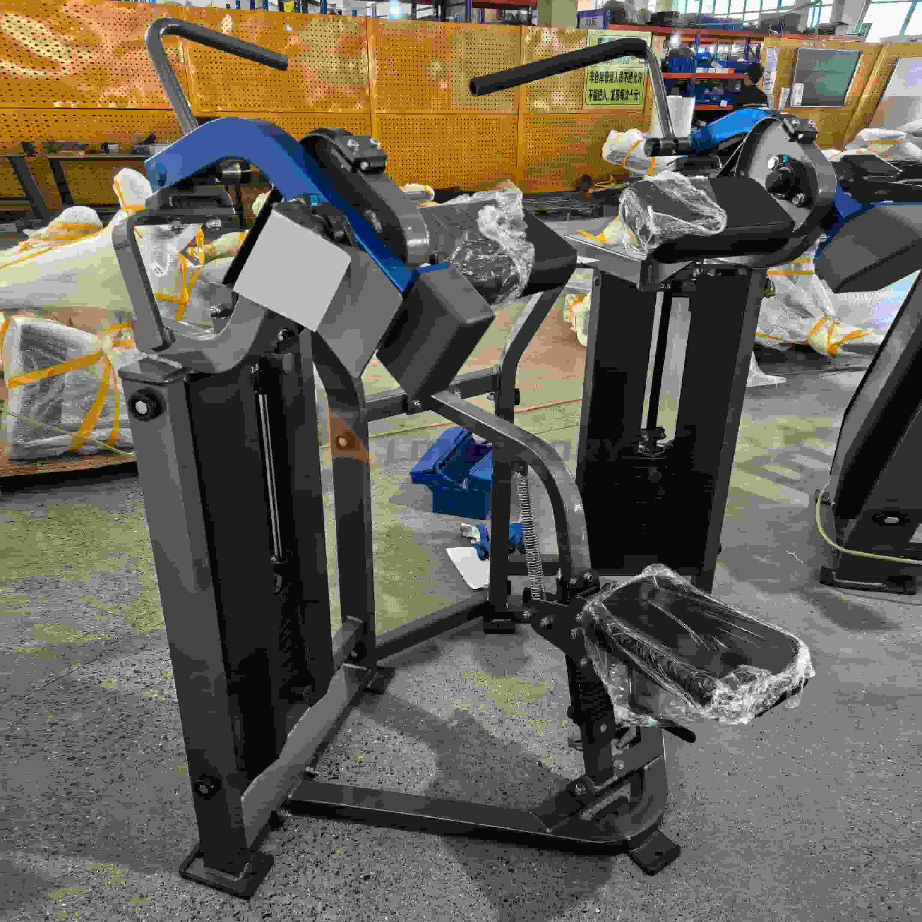 Mesin Keriting Bisep Gim