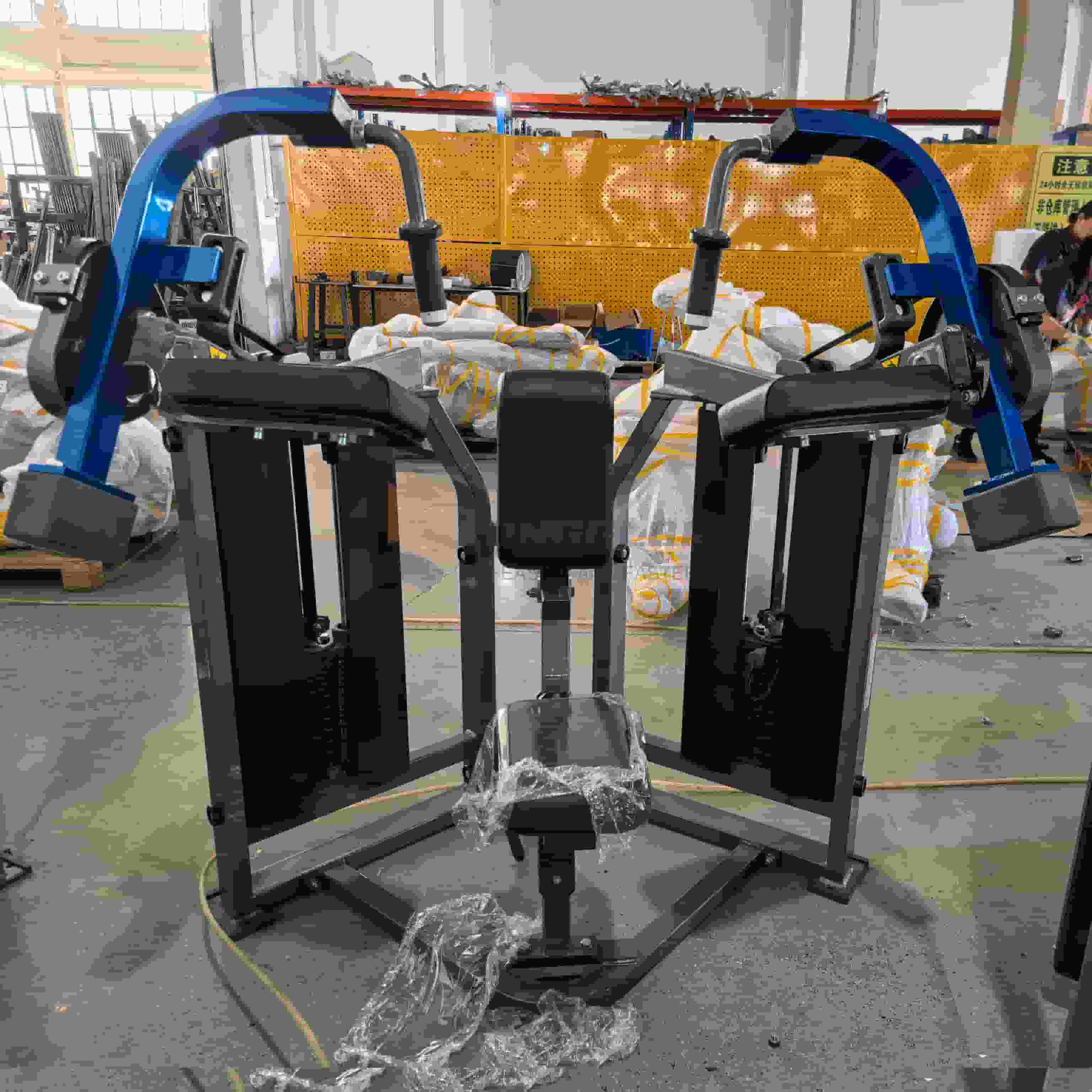 Mesin Sambungan Trisep Lateral Iso