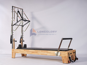 Oak Pilates Reformer dengan Menara